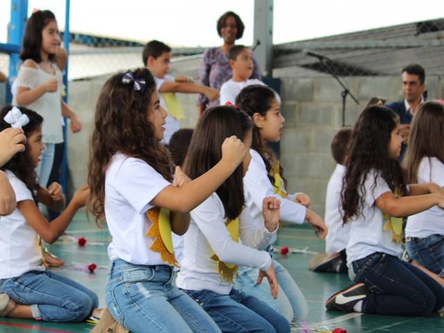 Dia das Mães - 1° Ano A e B