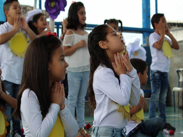 Dia das Mães - 1° Ano A e B