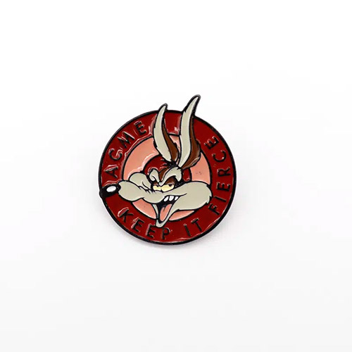 Pin - Coyote